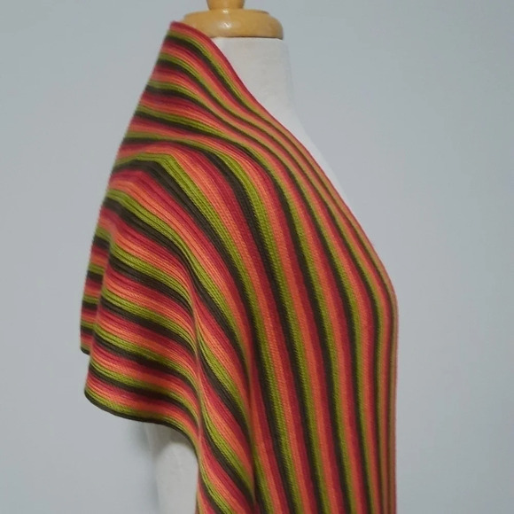 Life is Good Womens Multifunctional Scarf Wrap Knit - Picture 3 of 12